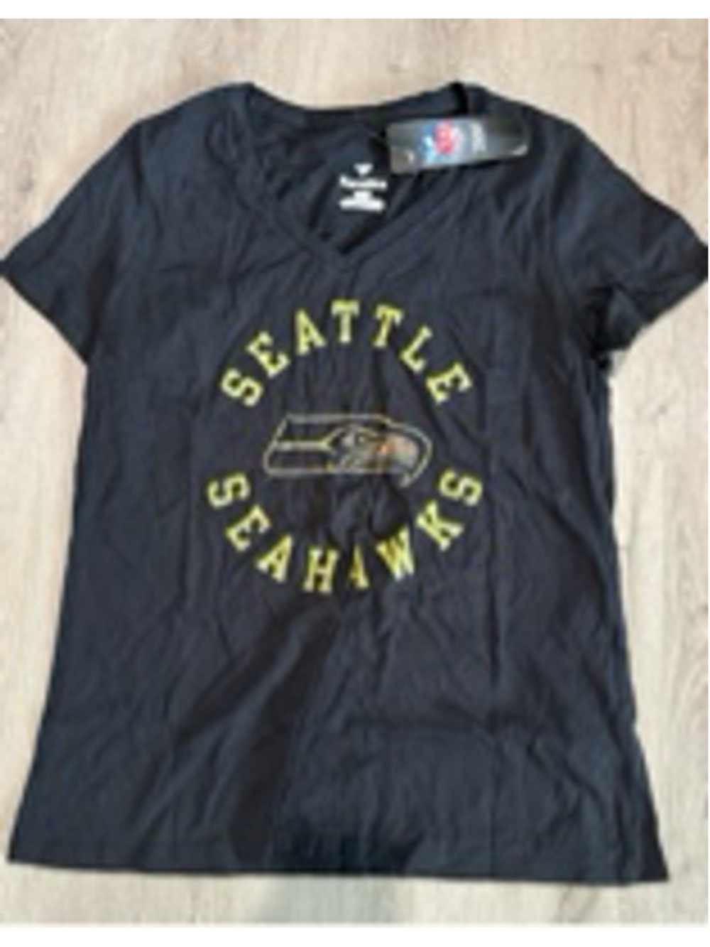 Women's Fanatics Seattle Seahawks camo logo Black Gold Short Sleeve Tee M